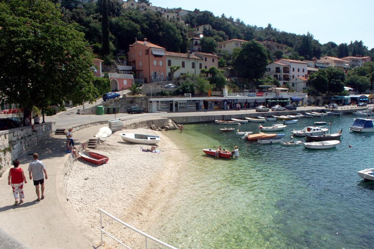 Apartments With A Parking Space Rabac, Labin - 7622 Exterior photo