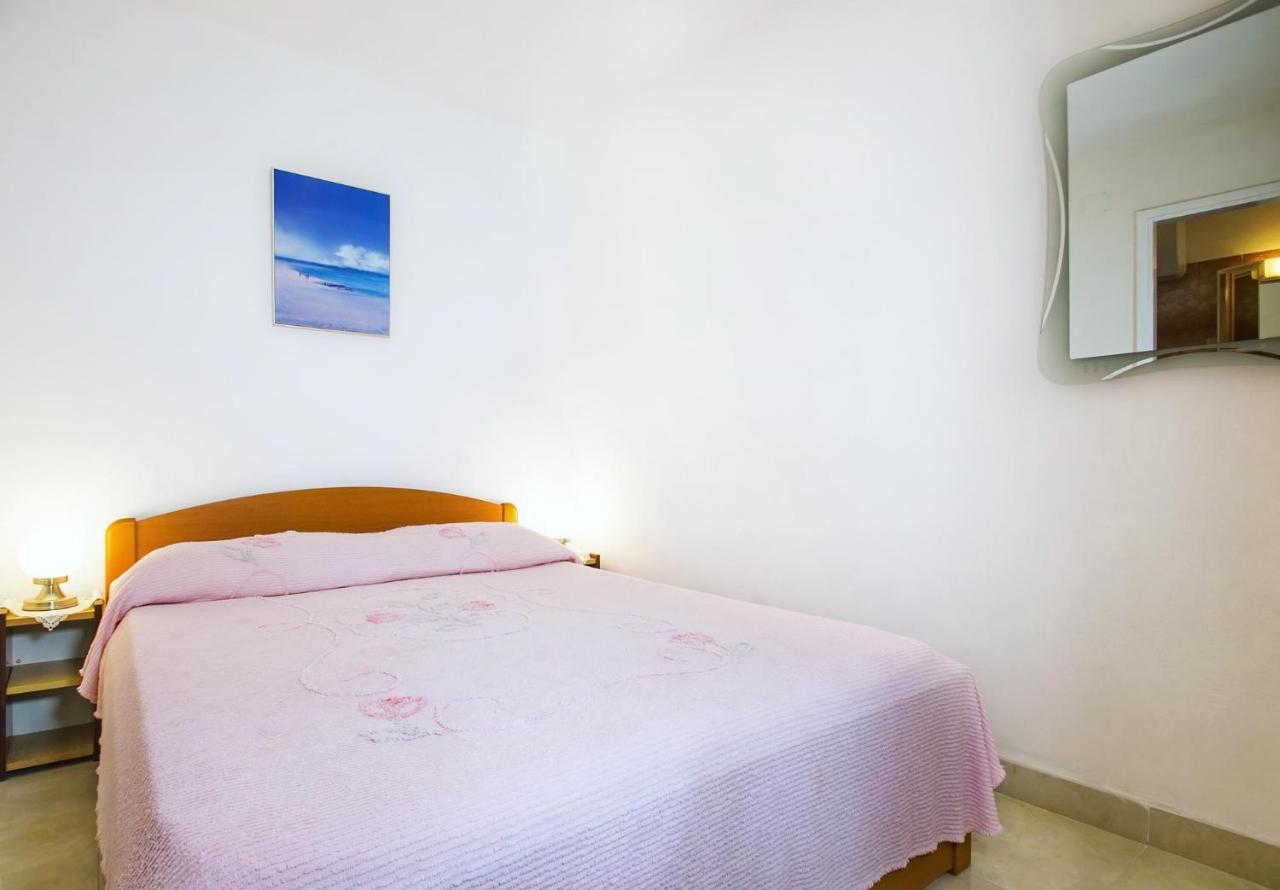 Apartments With A Parking Space Rabac, Labin - 7622 Exterior photo