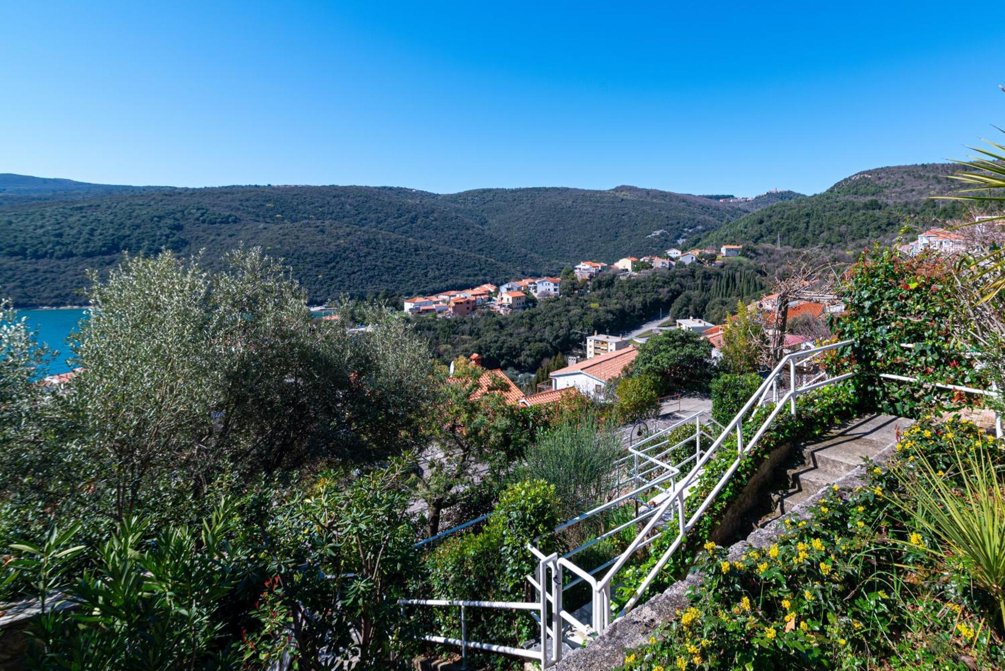 Apartments With A Parking Space Rabac, Labin - 7622 Exterior photo
